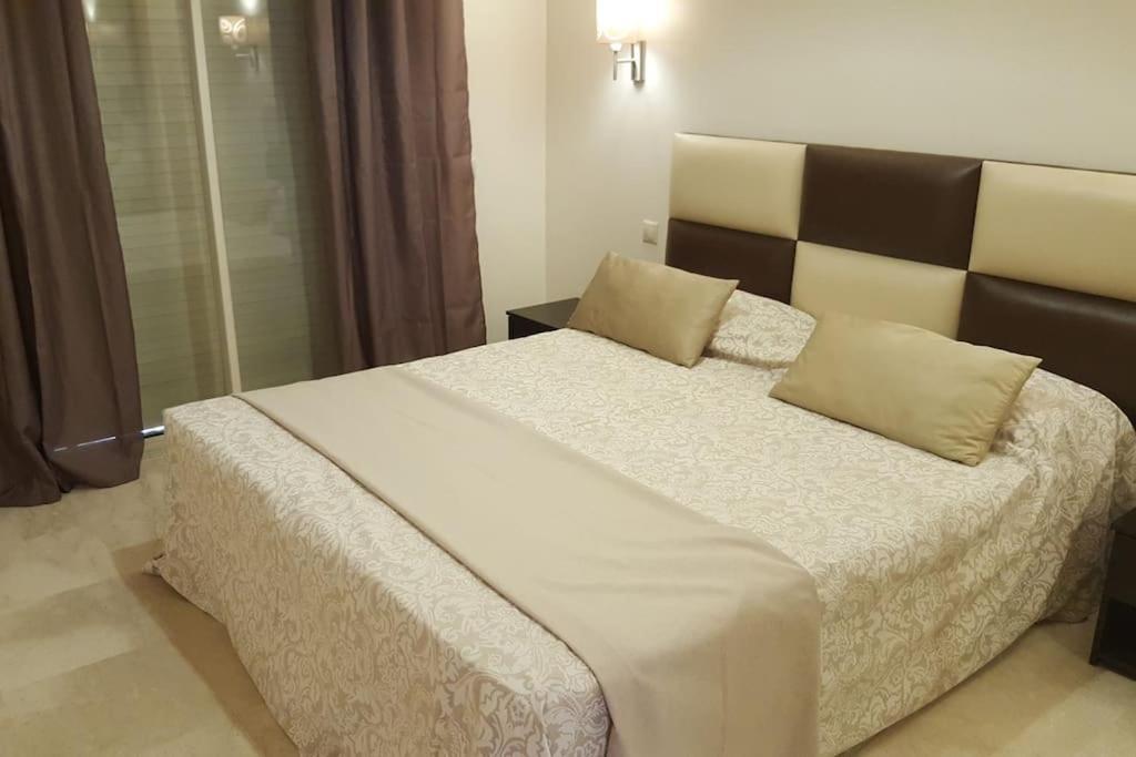 Appartement Centre Marrakech, 2 Pieces 55m2,clim,piscine