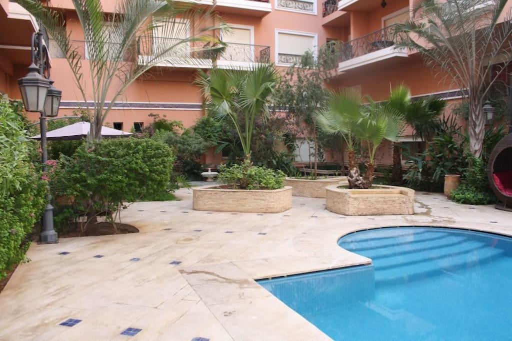 Appartement Centre Marrakech, 2 Pieces 55m2,clim,piscine *