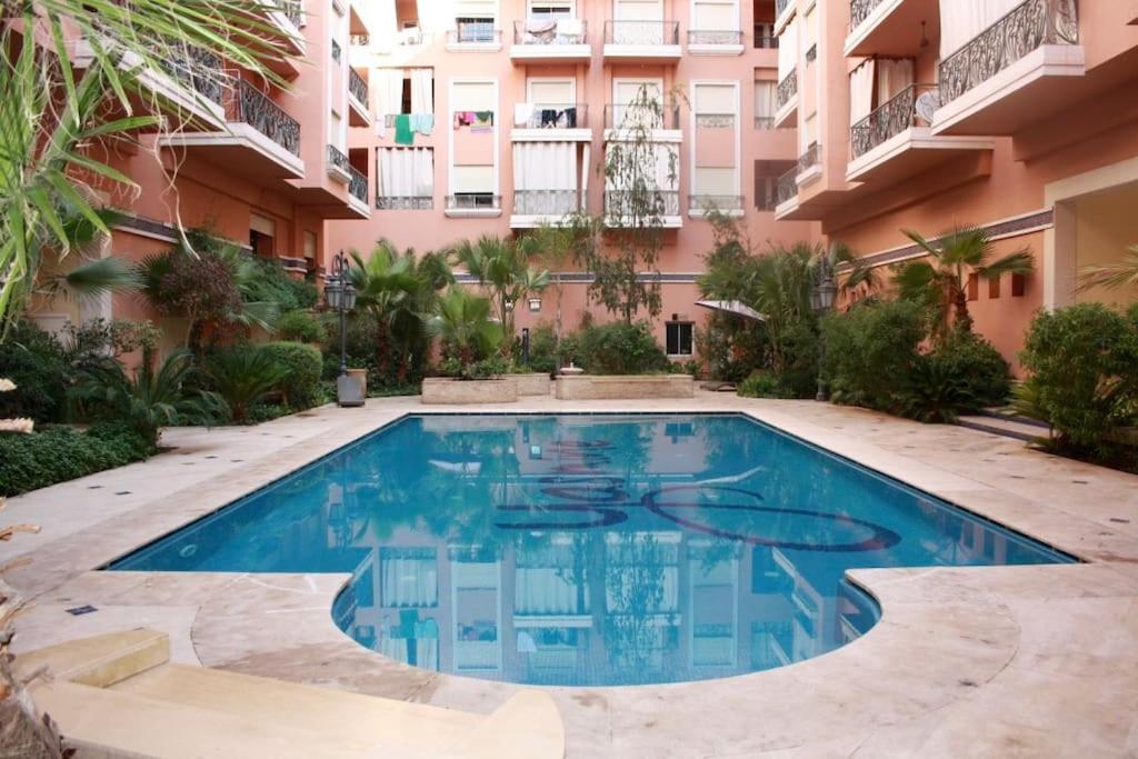 Appartement Centre Marrakech, 2 Pieces 55m2,clim,piscine *