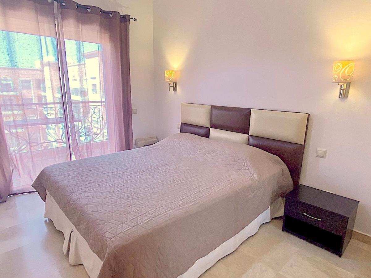 Appartement Centre Marrakech, 2 Pieces 55m2,clim,piscine *